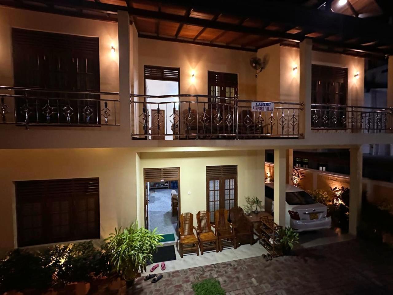 Lahiru Airport Villa Andiambalama Exterior foto